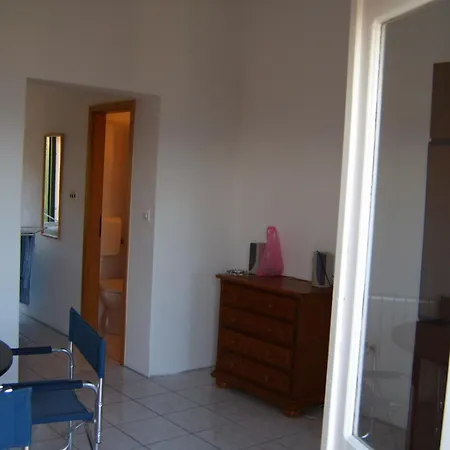 Appartement Vikbol 2